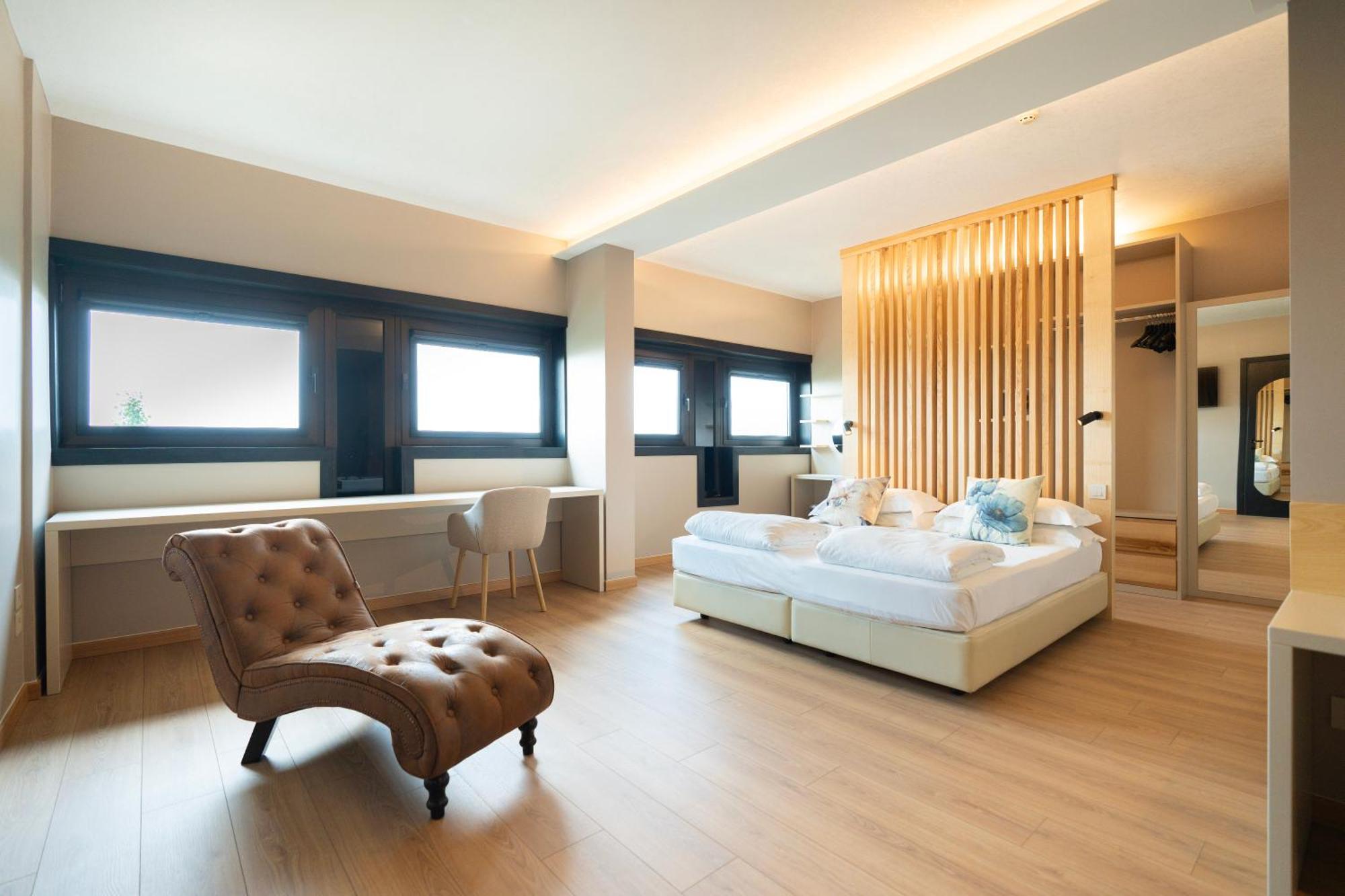 Hotel Saccardi&Spa - Adults Only Caselle Di Sommacampagna Esterno foto