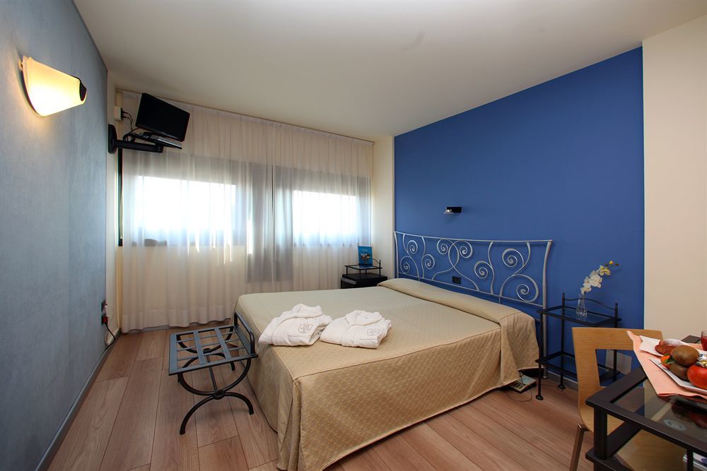 Hotel Saccardi&Spa - Adults Only Caselle Di Sommacampagna Esterno foto