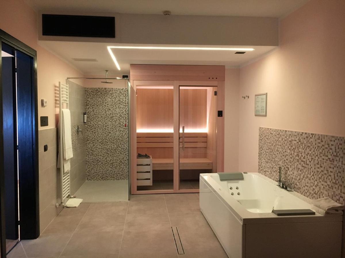 Hotel Saccardi&Spa - Adults Only Caselle Di Sommacampagna Esterno foto